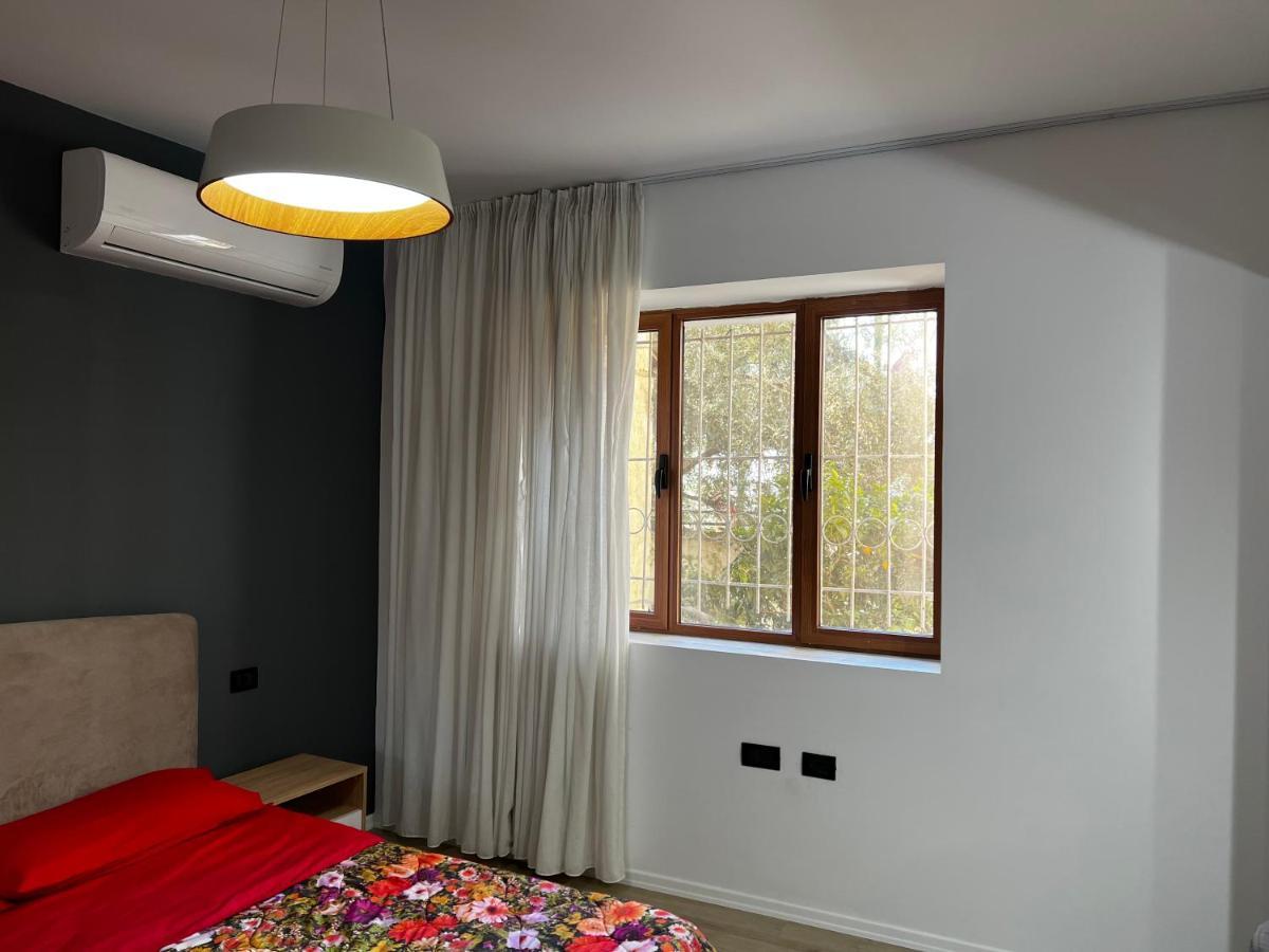 Amion Apartment In Center Of Tirana Exterior foto